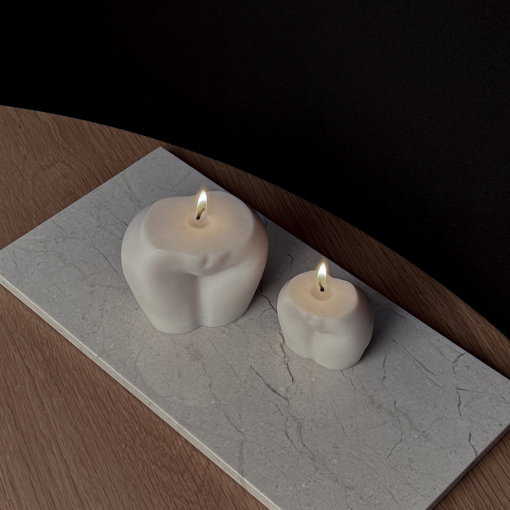 BOOTY-Kerze, Rapswachskerze, Baumwoll-Docht, humorvolles Design, freche Kerze, körperbetontes Design, nachhaltige Kerze, Geschenkidee, witzige Dekoration, handgefertigte Kerze, minimalistisches Design.