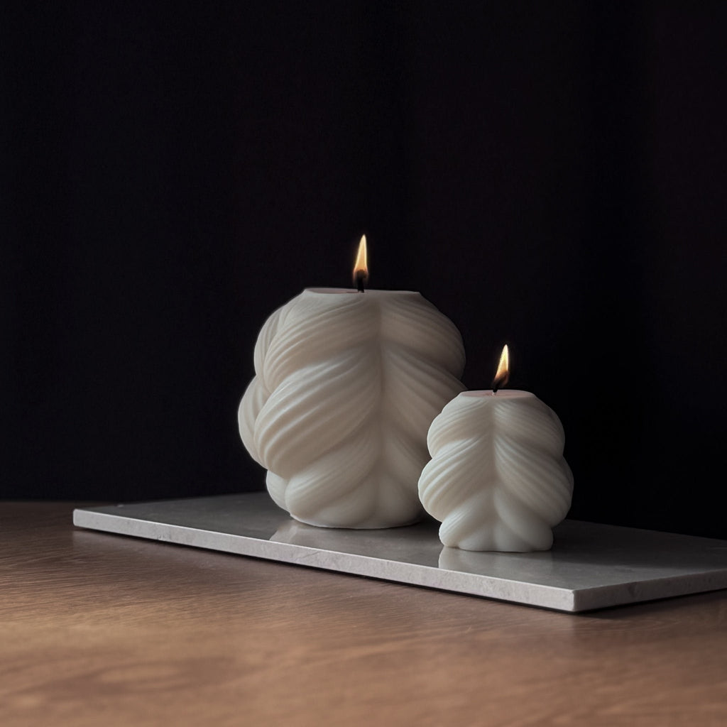 BRAID-Kerze, Rapswachskerze, geflochtenes Design, skulpturale Kerze, Baumwoll-Docht, handgefertigt, minimalistisches Design, umweltfreundlich, Deko-Kerze, modernes Interieur, Geschenkidee.