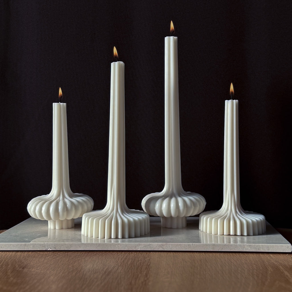 Stabkerze, Dekorationskerze, elegante Kerze, minimalistische Kerze, Abendessen Dekor, Wohnzimmer Accessoire, Geschenkidee, moderne Kerze, einzigartiges Design, stilvolle Beleuchtung.
