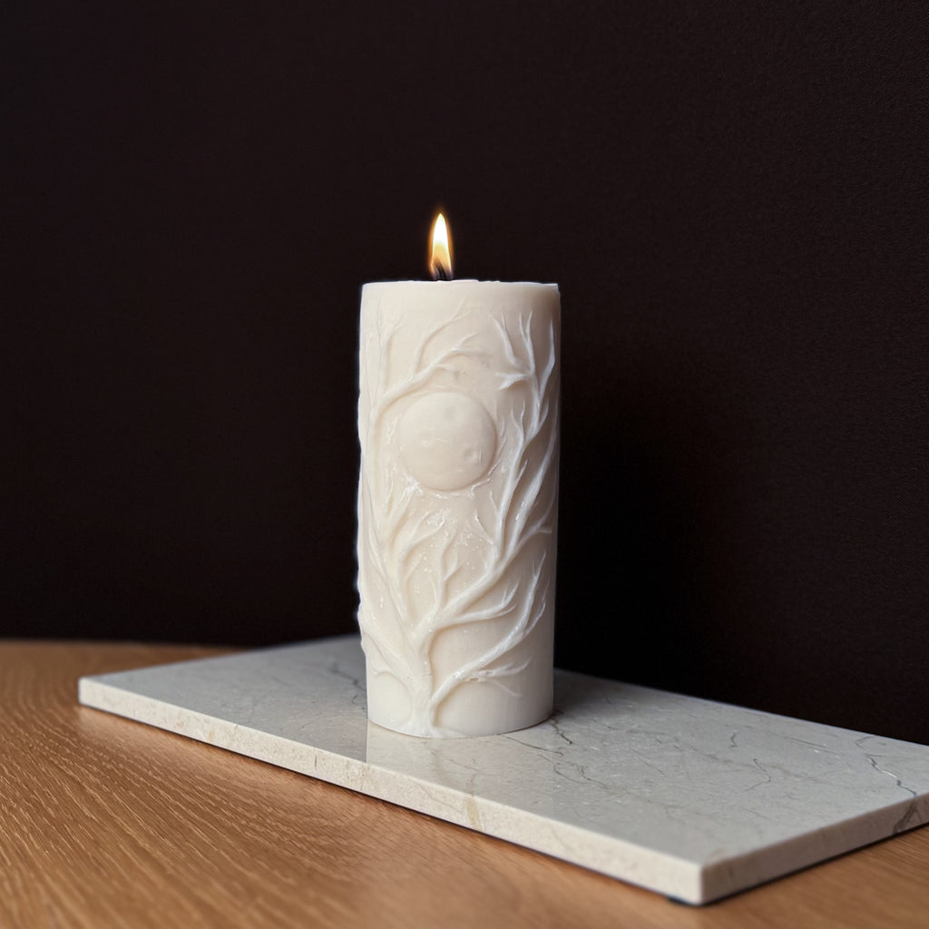 LUNA Kerze, Mondphasen, mystische Beleuchtung, beruhigende Atmosphäre, Astronomie-Geschenke, Meditationsecke, Dekoration für Wohnzimmer, entspannendes Licht, Sternengucker, Nachtgeschichten.