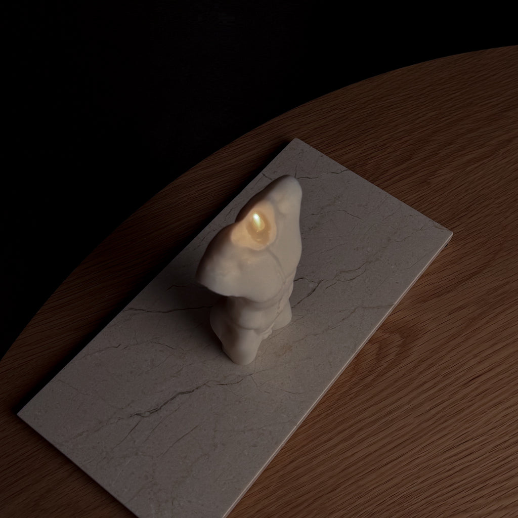 MAN Kerze, klassische Kunst, moderne Beleuchtung, Geschenk für Kunstsammler, historisches Dekor, kulturelle Tiefe, intellektuelles Design, elegantes Wohnaccessoire, Kunstliebhaber, Torso Kerze, Frau Torso Kerze.