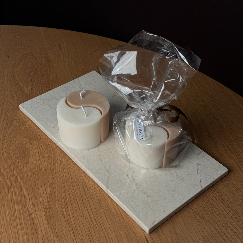 YIN YANG Kerze, harmonisches Design, Balance und Harmonie, Meditationsraum Dekor, Geschenk für Wellness-Enthusiasten, modernes Design, symbolische Dekoration, Home-Office Accessoire, ästhetisches Wohnaccessoire, Gleichgewicht im Leben.